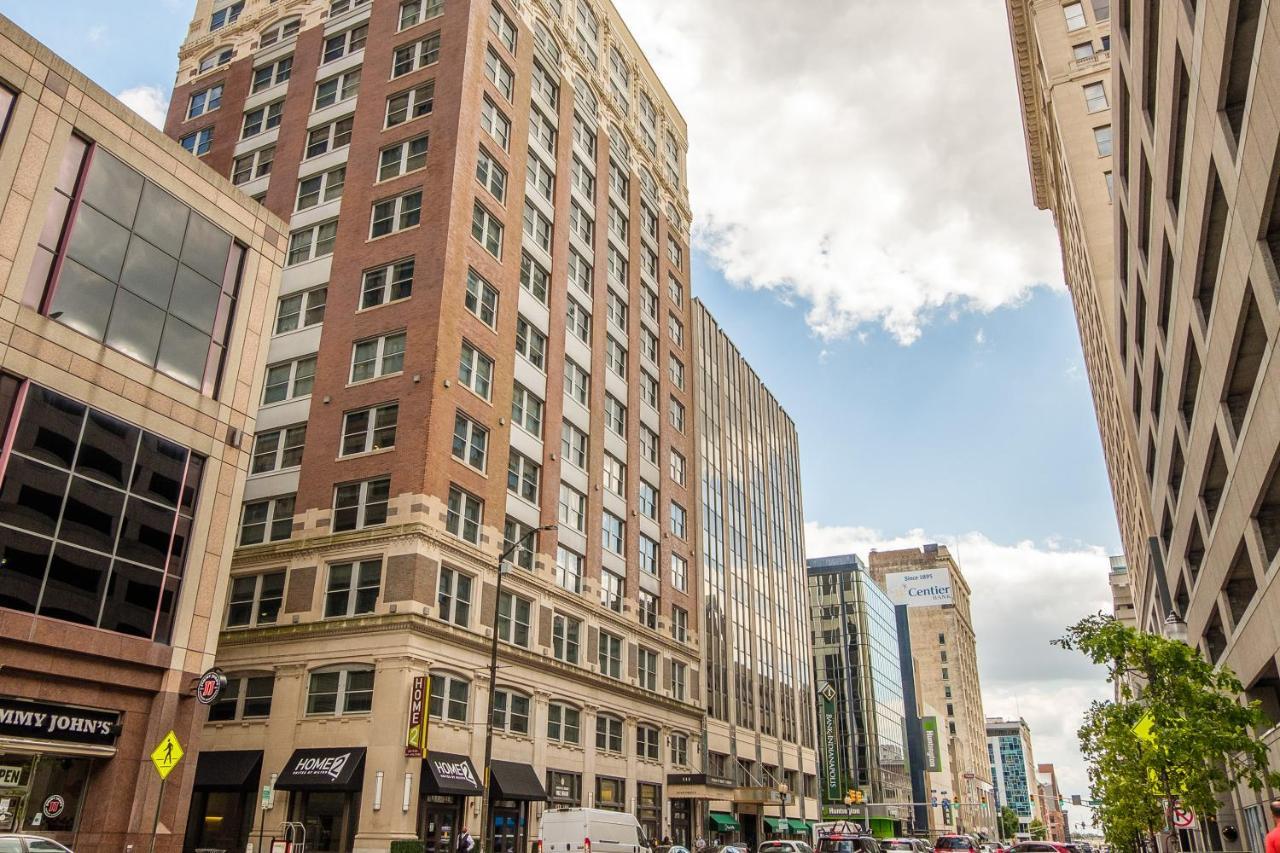 דירות אינדיאנפוליס Frontdesk Penn Street Tower Apts Downtown Indy מראה חיצוני תמונה